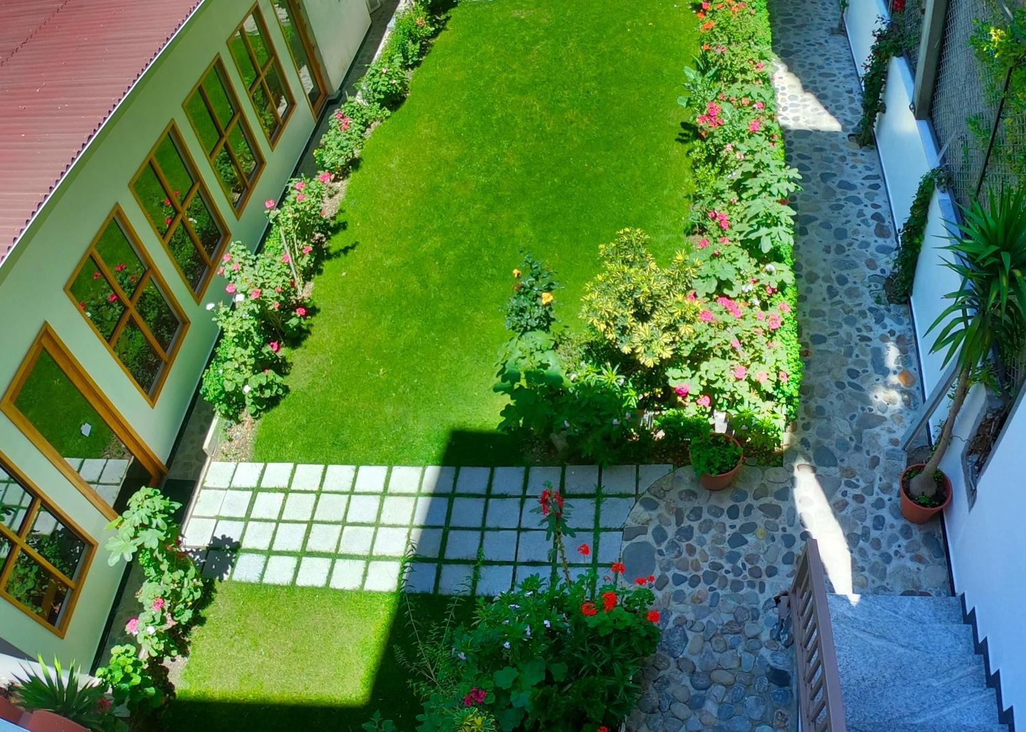 Akilpo Home Уарас Екстериор снимка